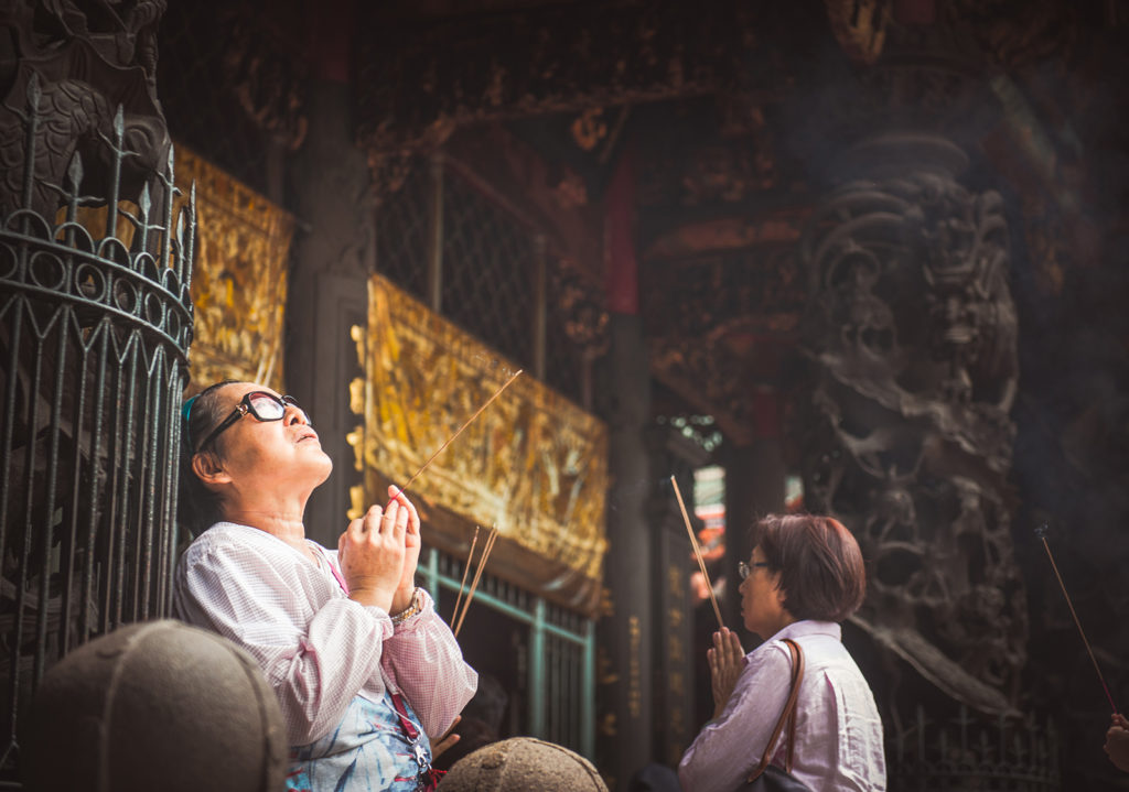 praying taiwan
