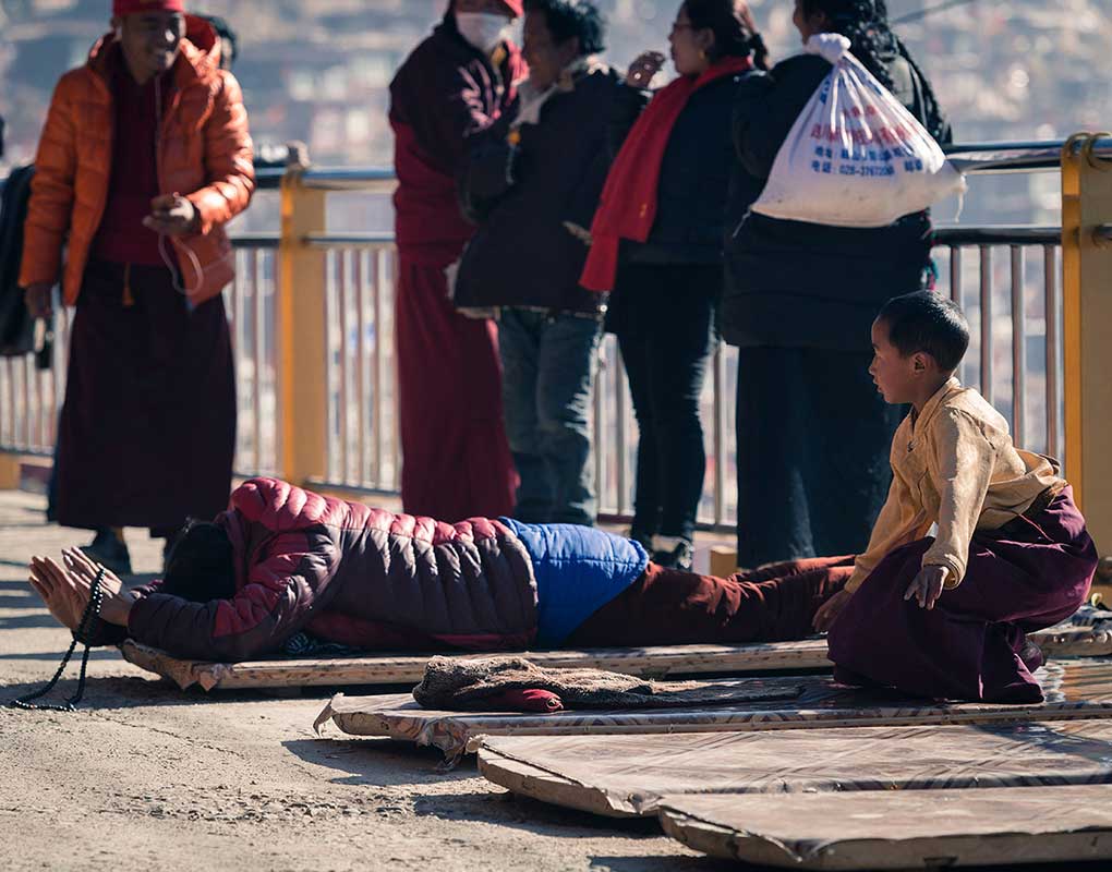 Tibetan praying